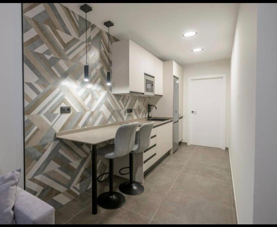 Centrico Apartamento 6 Personas 瓦伦西亚 外观 照片